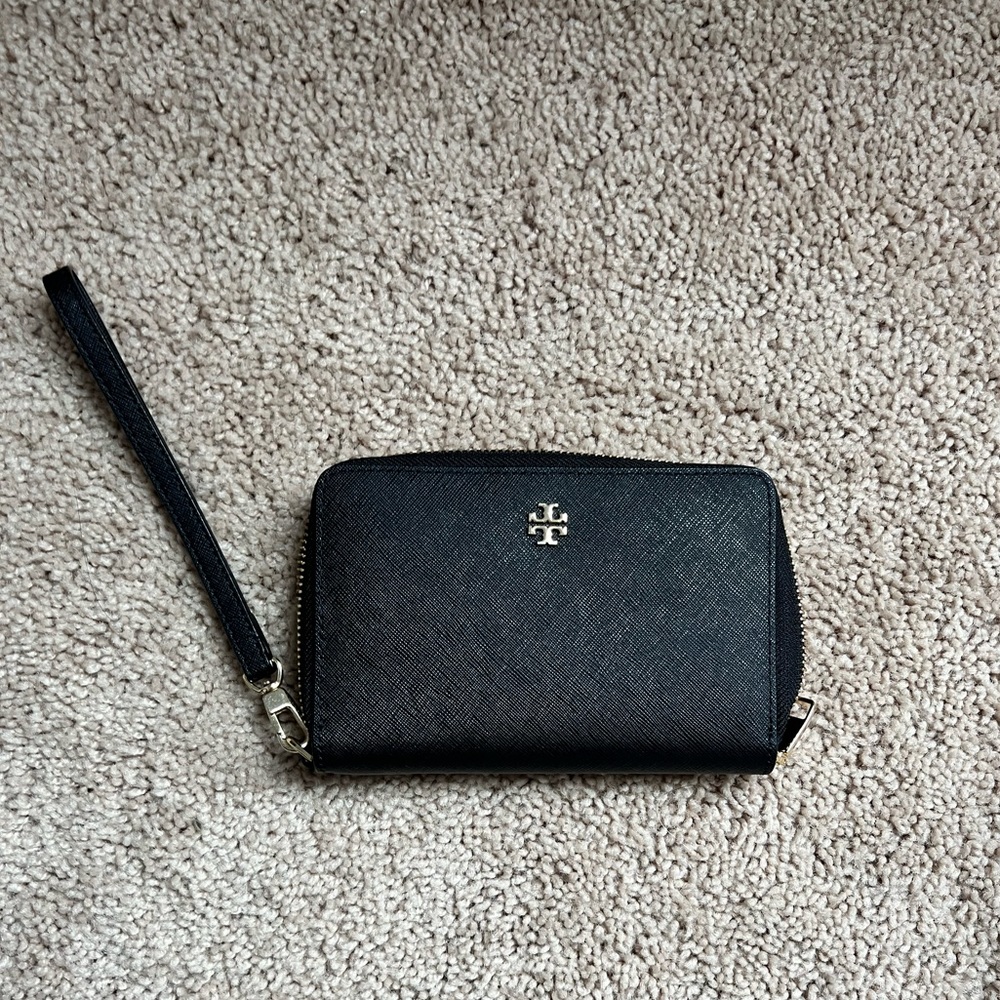 Tory Burch Emerson Wristlet - Black